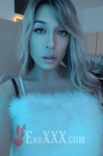 Алиса с сюрпризом